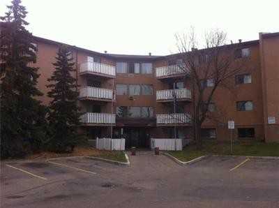 158 Edmonton Trail NE - Photo 3 of 13