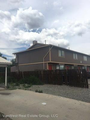 3226 1/2 White Ave - Photo 2 of 4