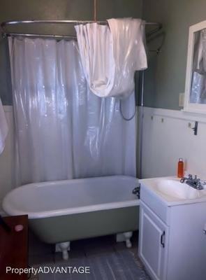 1570 Tenth Ave - Photo 3 of 10