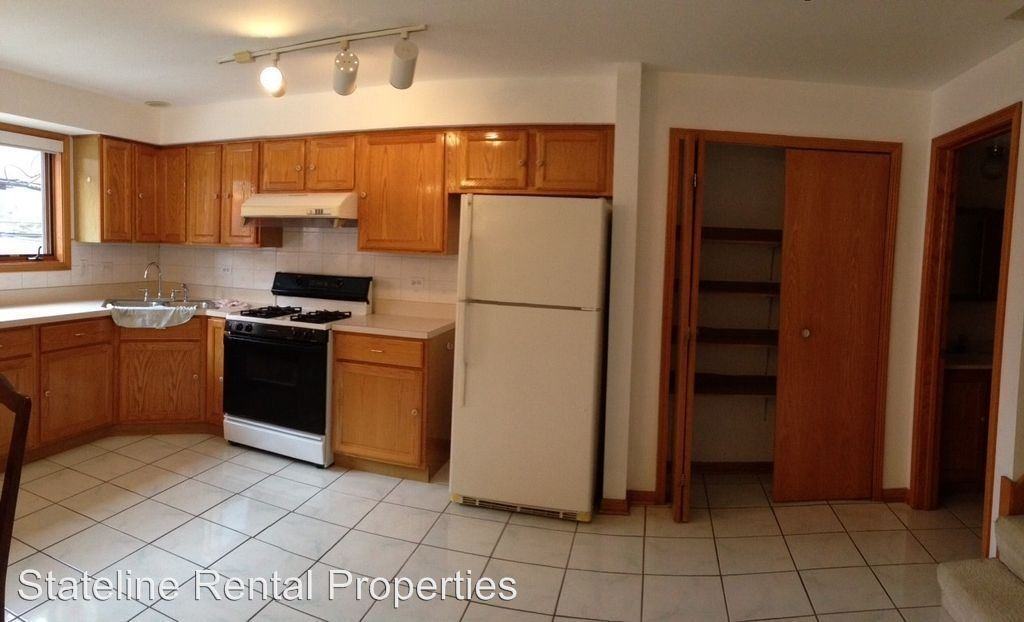 2415 S Normal Ave - Photo 3 of 5