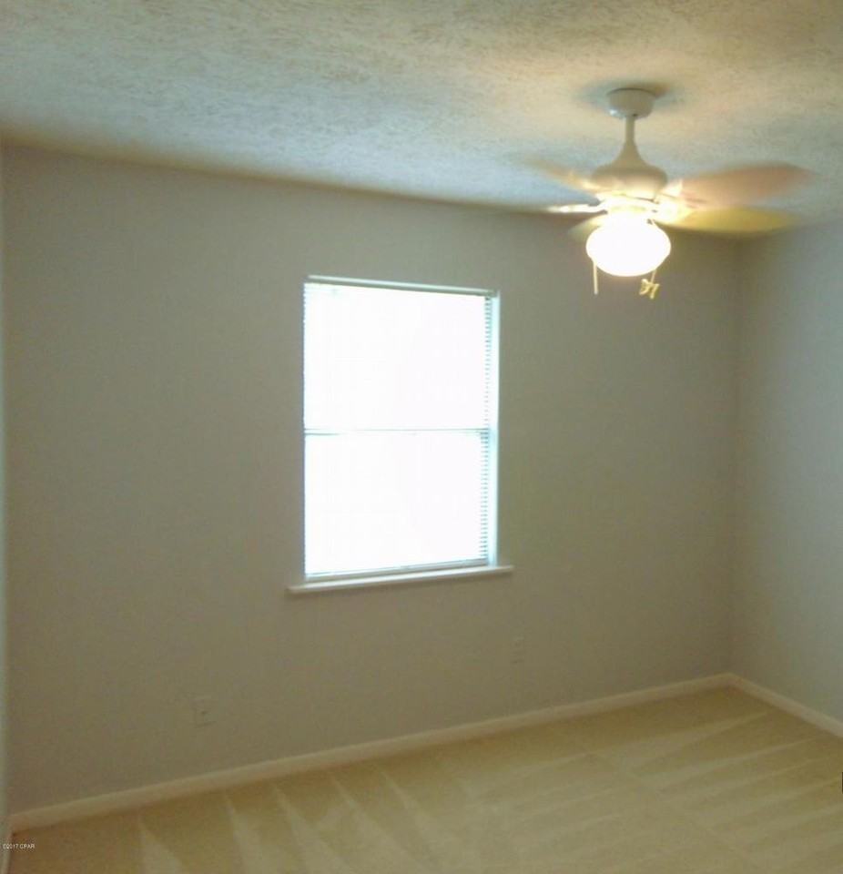 501 Amy St - Photo 3 of 4