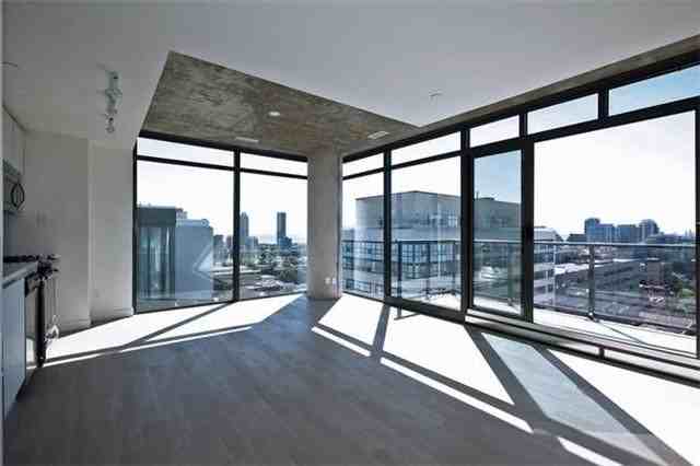 111 Bathurst Street #1602