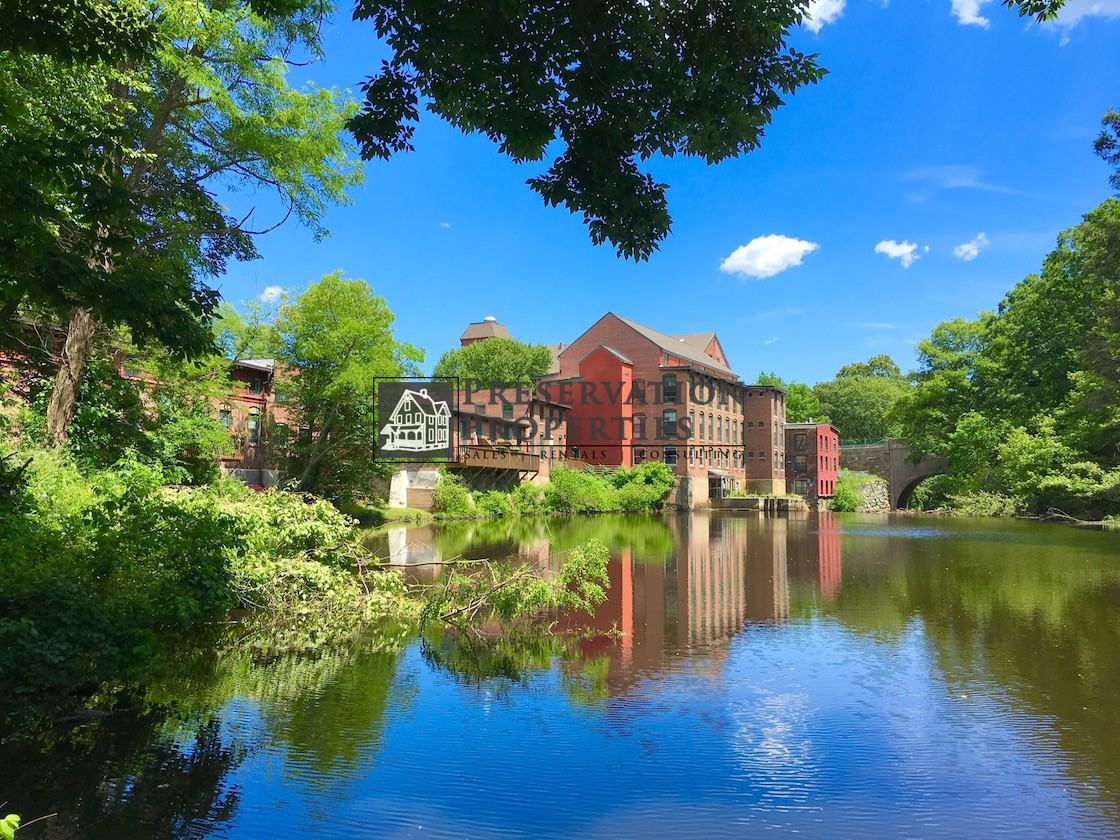 14 Sanford Street, Medway, MA 02053 2 Bedroom Apartment for Rent for