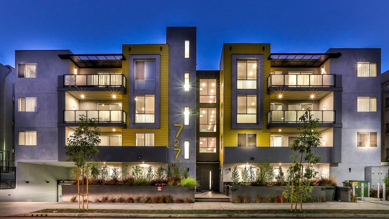 727 Wilcox Avenue #302