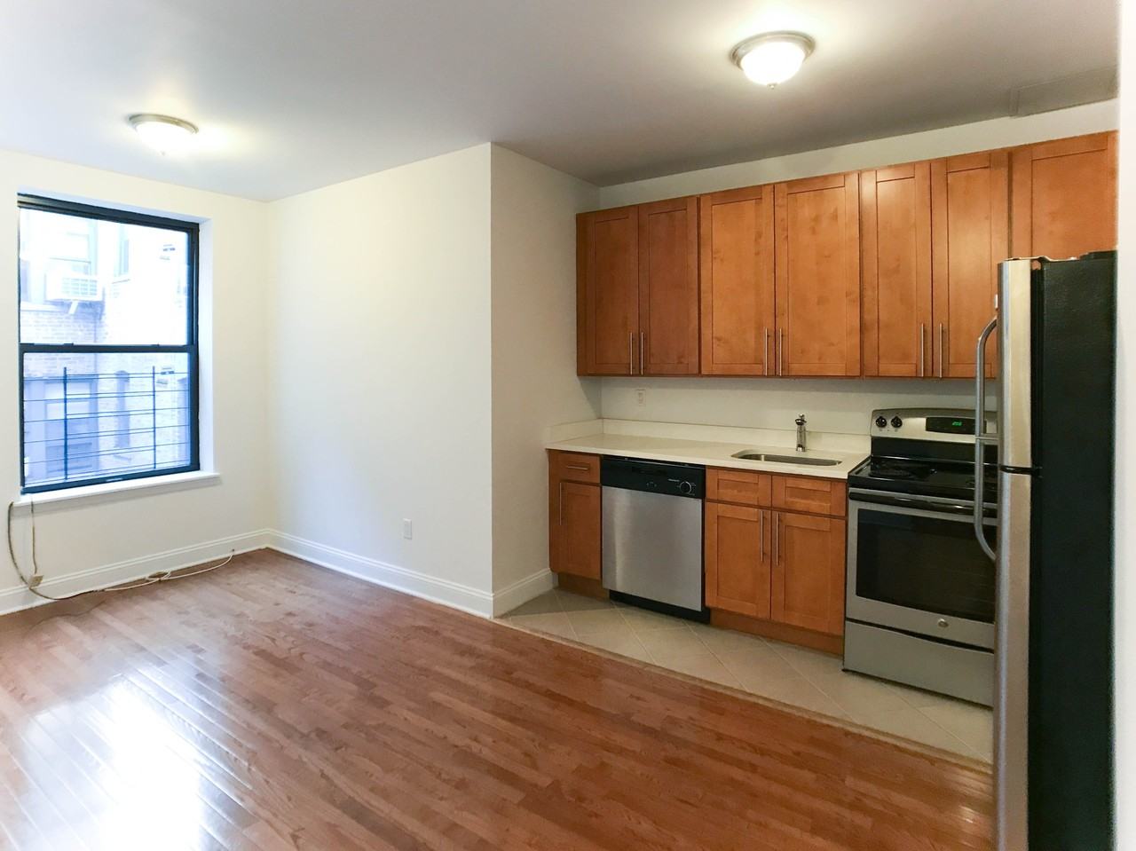 Fort Washington Ave #44