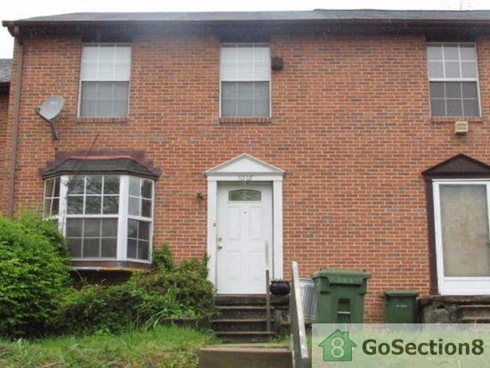 1016 Radnor Ave - Photo 2 of 8