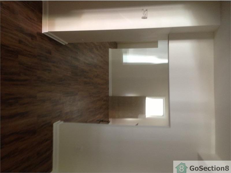 1016 Radnor Ave - Photo 3 of 8