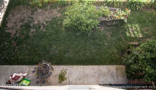 818 17th St - Photo 3 of 48