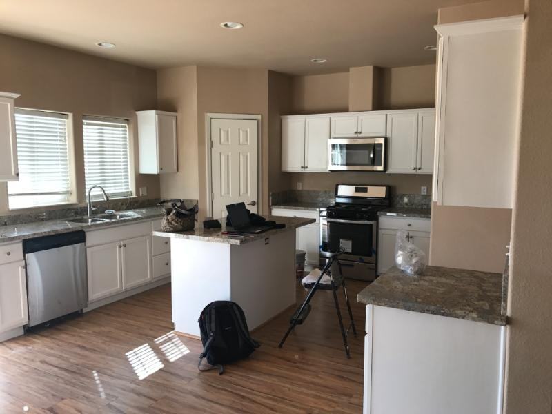 16700 N Tretheway Rd - Photo 2 of 4