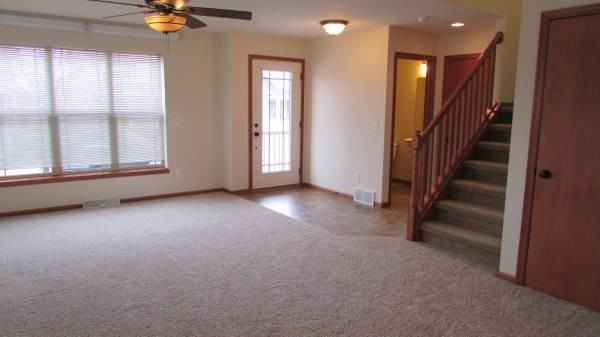 6119 Arrowpoint Way - Photo 3 of 16