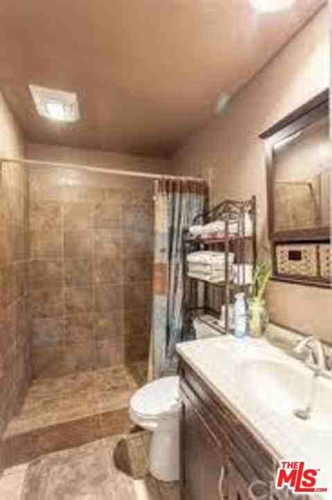 22409 Elaine Ave - Photo 3 of 7