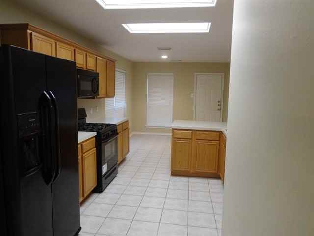 2875 Sun River Ln - Photo 3 of 16