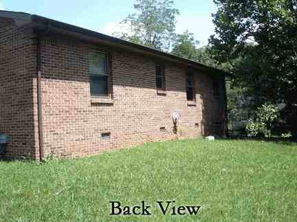 720 Robinson Rd - Photo 3 of 19