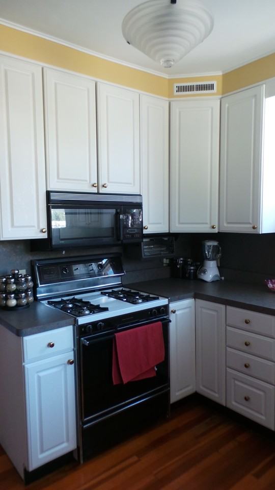 1210 Greycourt Ave - Photo 3 of 7