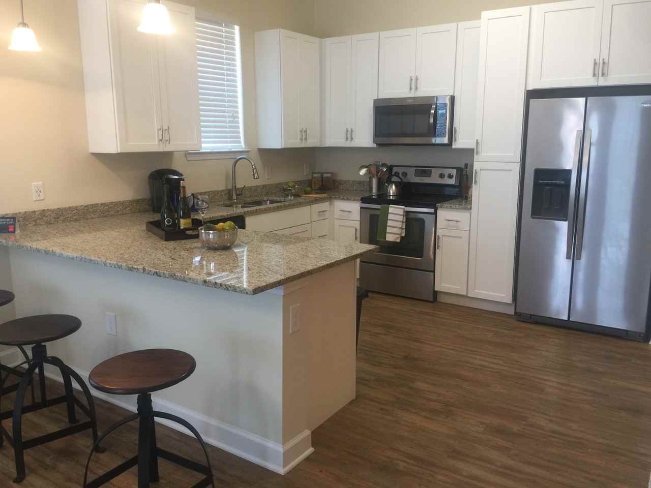 Palm Bay Club - Photo 2 of 10