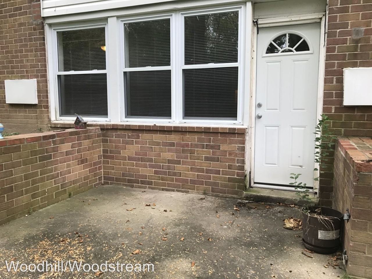 5700 Radecke Ave - Photo 3 of 20