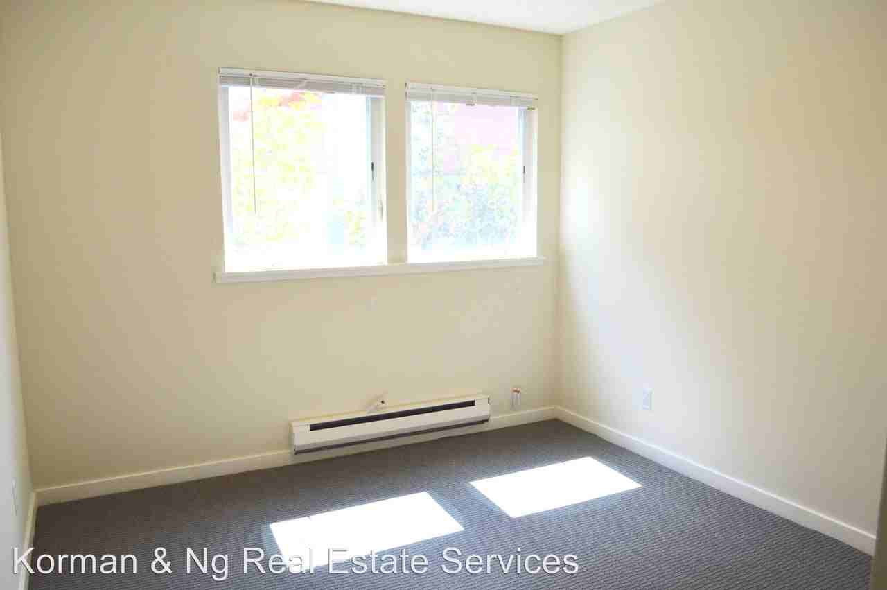 1742 Spruce St. - Photo 3 of 8