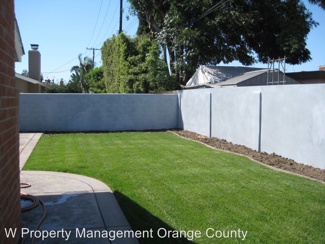 1590 Corsica Pl - Photo 2 of 12