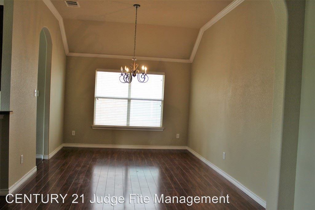 5515 Paladium Dr - Photo 2 of 10