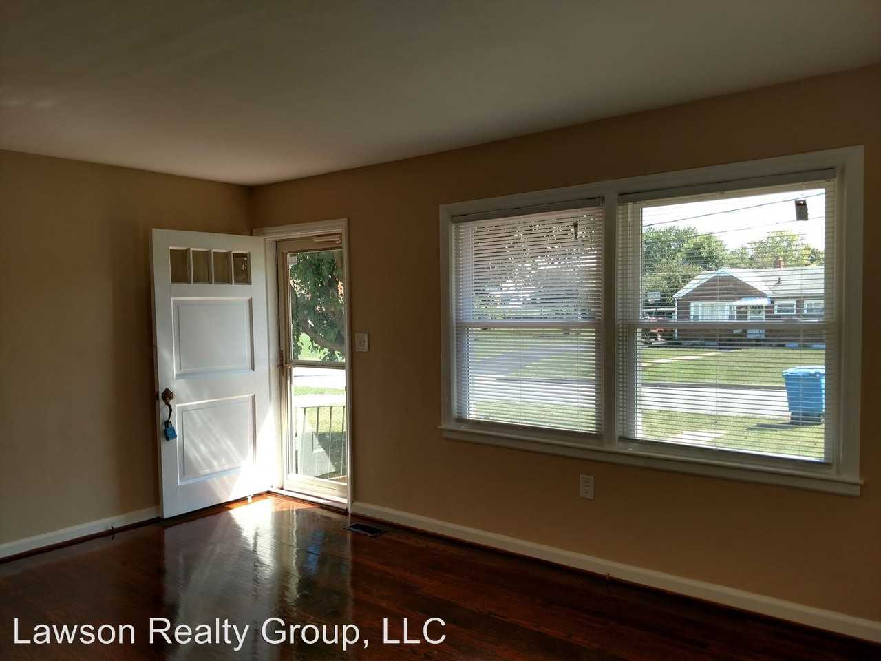 3104 Oaklawn Ave NW - Photo 3 of 21