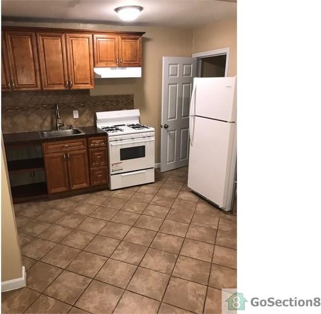 230 Powelton Ave - Photo 3 of 10
