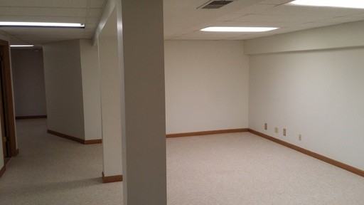 706 Aspen Way - Photo 3 of 10