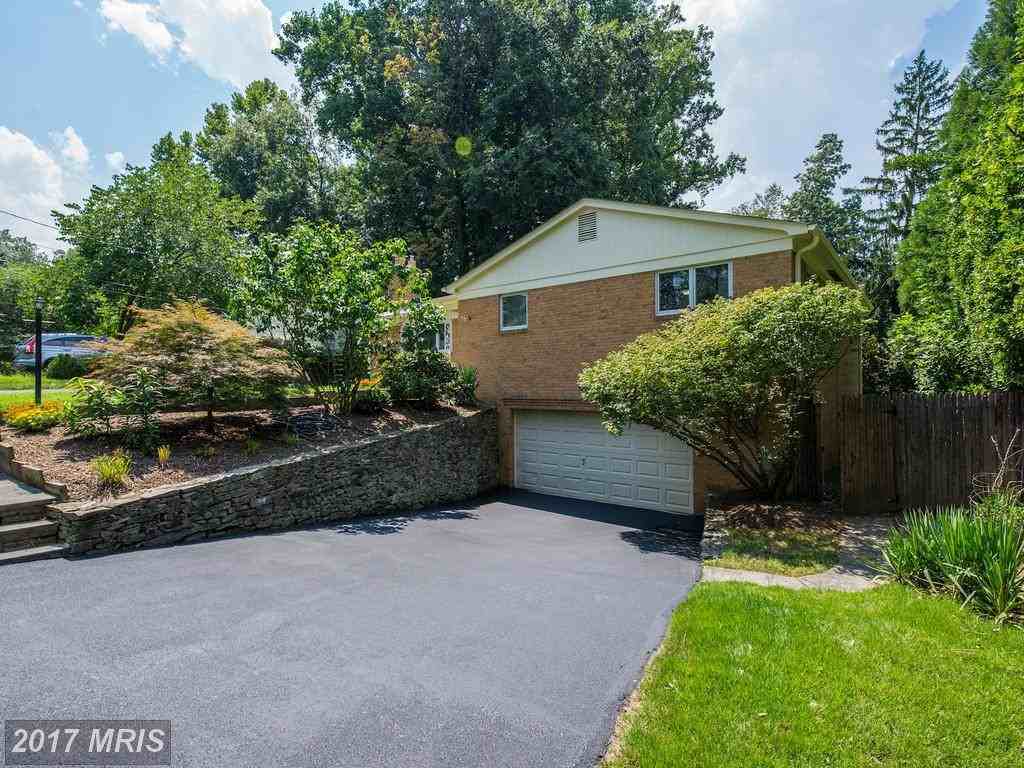 5116 Wehawken Rd - Photo 2 of 23