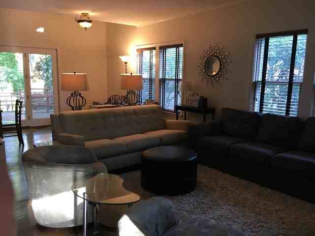517 Richards St - Photo 2 of 19