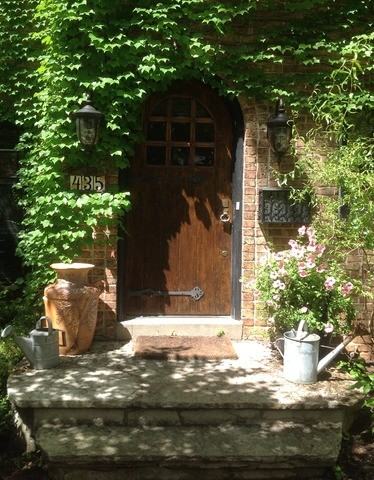 435 Oakdale Ave - Photo 2 of 24