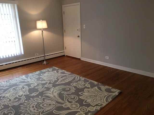 1543 Monroe Ave #2W - Photo 2 of 13