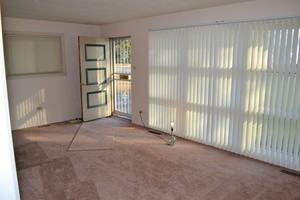 17222 Walter St - Photo 2 of 10