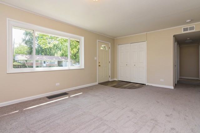 8 Crescent Rd - Photo 2 of 10