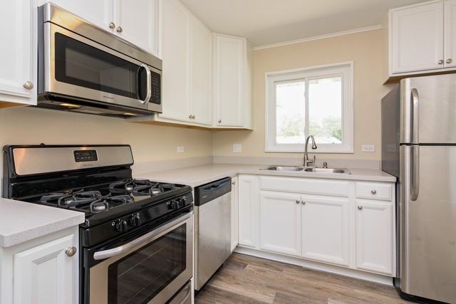 8 Crescent Rd - Photo 3 of 10