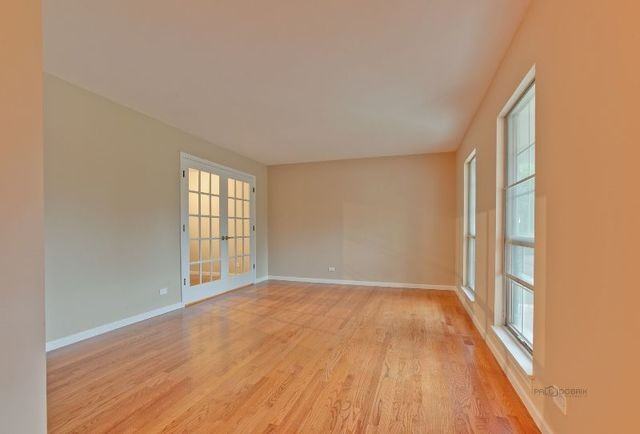 23453 N Valley Rd - Photo 3 of 30