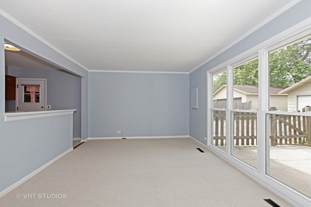 5636 S Madison St - Photo 3 of 13