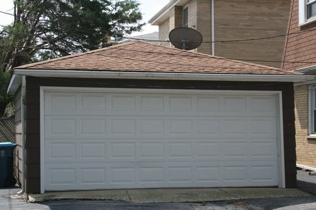 933 N La Grange Rd - Photo 3 of 15