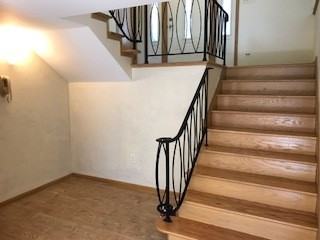15 Regent Dr - Photo 2 of 19