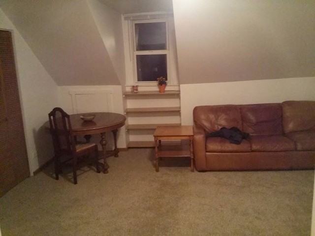162 W Mill St - Photo 2 of 7