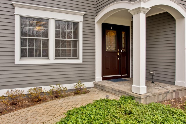 1073 Warrington Rd - Photo 2 of 50