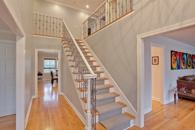 1073 Warrington Rd - Photo 3 of 50