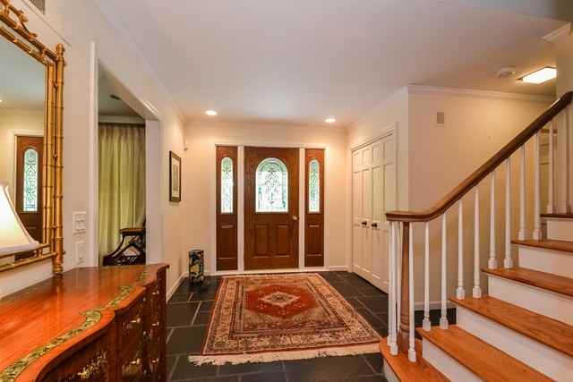 1600 Audubon Ln - Photo 2 of 38