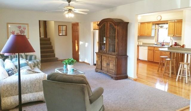 23071 N Prairie Ln - Photo 2 of 20