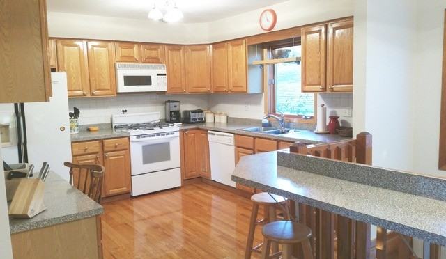 23071 N Prairie Ln - Photo 3 of 20