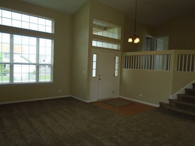 294 W Prairie Ln - Photo 2 of 17