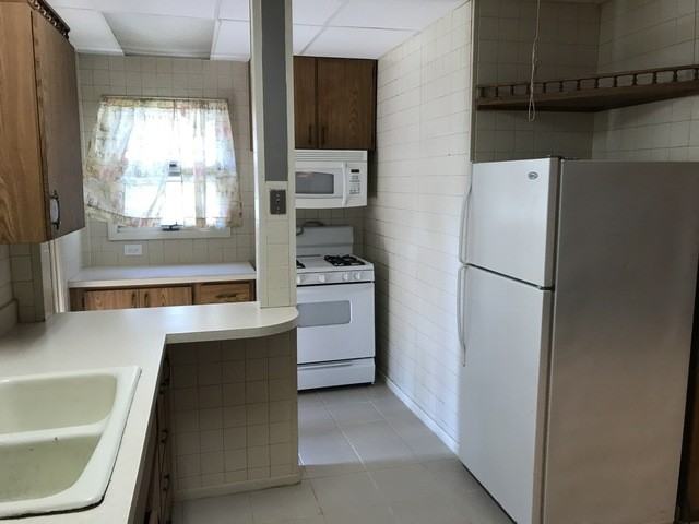 326 Lathrop Ave #1 - Photo 2 of 10