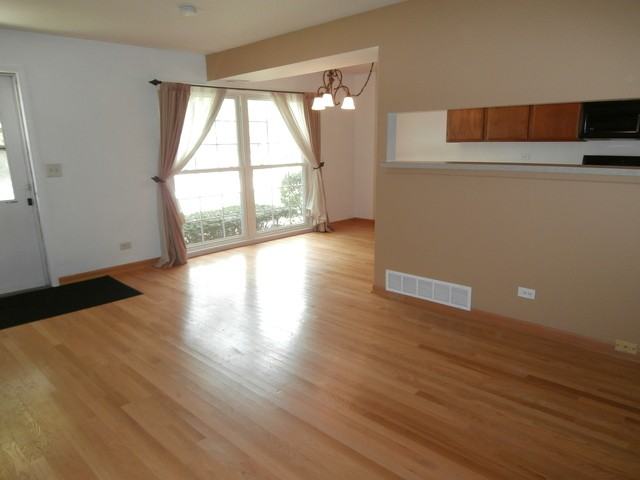 1171 Bunker Hill Ct #C - Photo 3 of 15