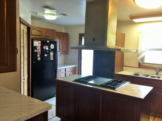 37633 N Frank Ct - Photo 3 of 17