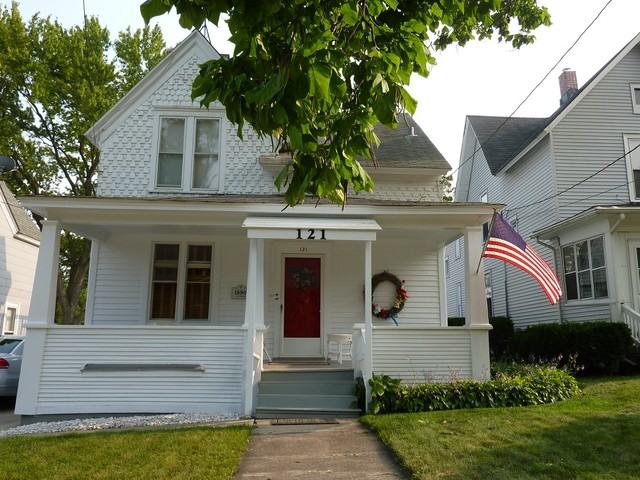 121 Oak St #2 - Photo 2 of 25