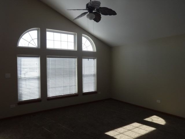 27450 Fawn Lake Ct - Photo 2 of 18