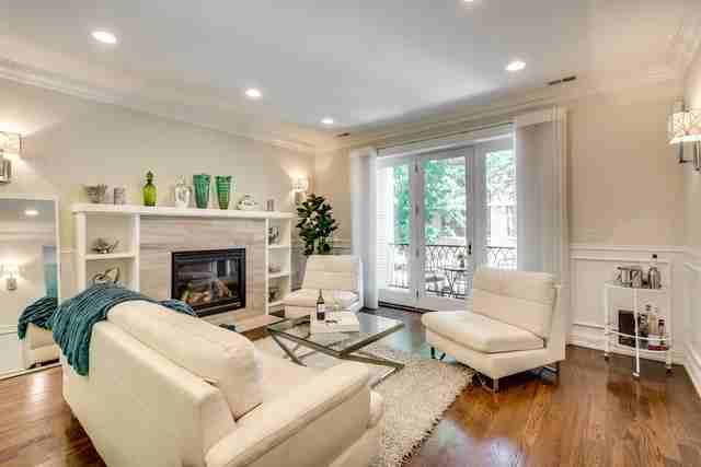 2223 W Wabansia Ave #1W - Photo 2 of 20